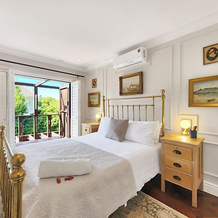 Branch & Vine Cottages - Constantia - Formerly Pinoak Cottages ケープタウン エクステリア 写真
