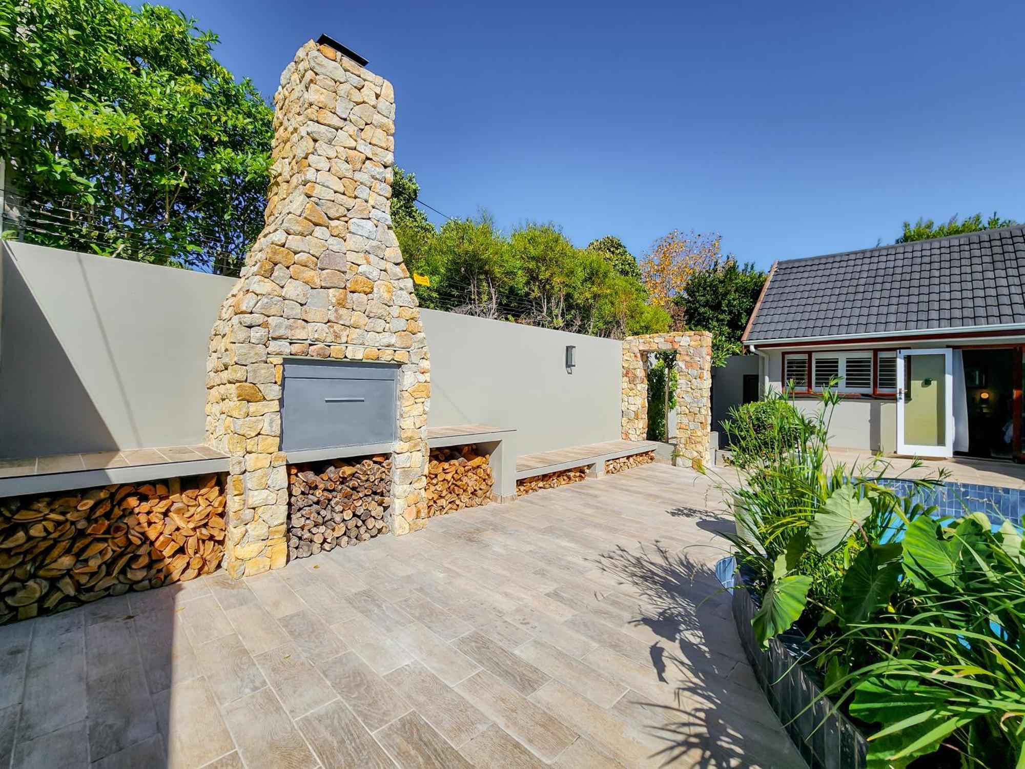 Branch & Vine Cottages - Constantia - Formerly Pinoak Cottages ケープタウン エクステリア 写真