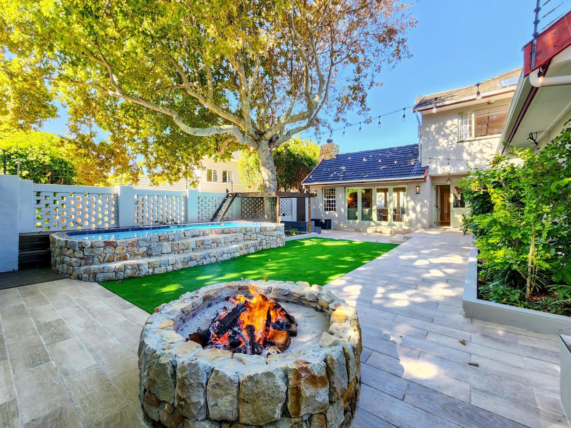 Branch & Vine Cottages - Constantia - Formerly Pinoak Cottages ケープタウン エクステリア 写真