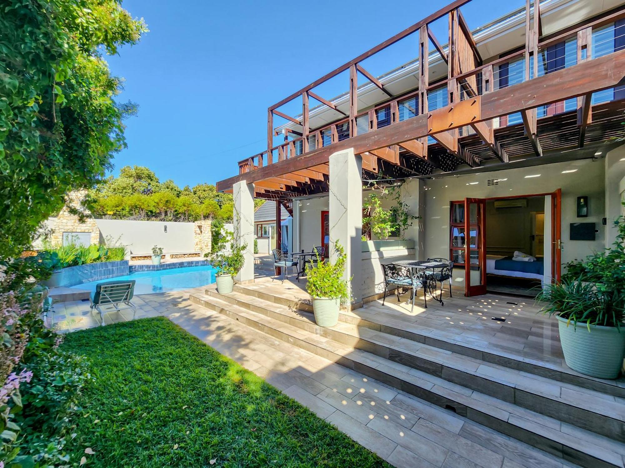 Branch & Vine Cottages - Constantia - Formerly Pinoak Cottages ケープタウン エクステリア 写真