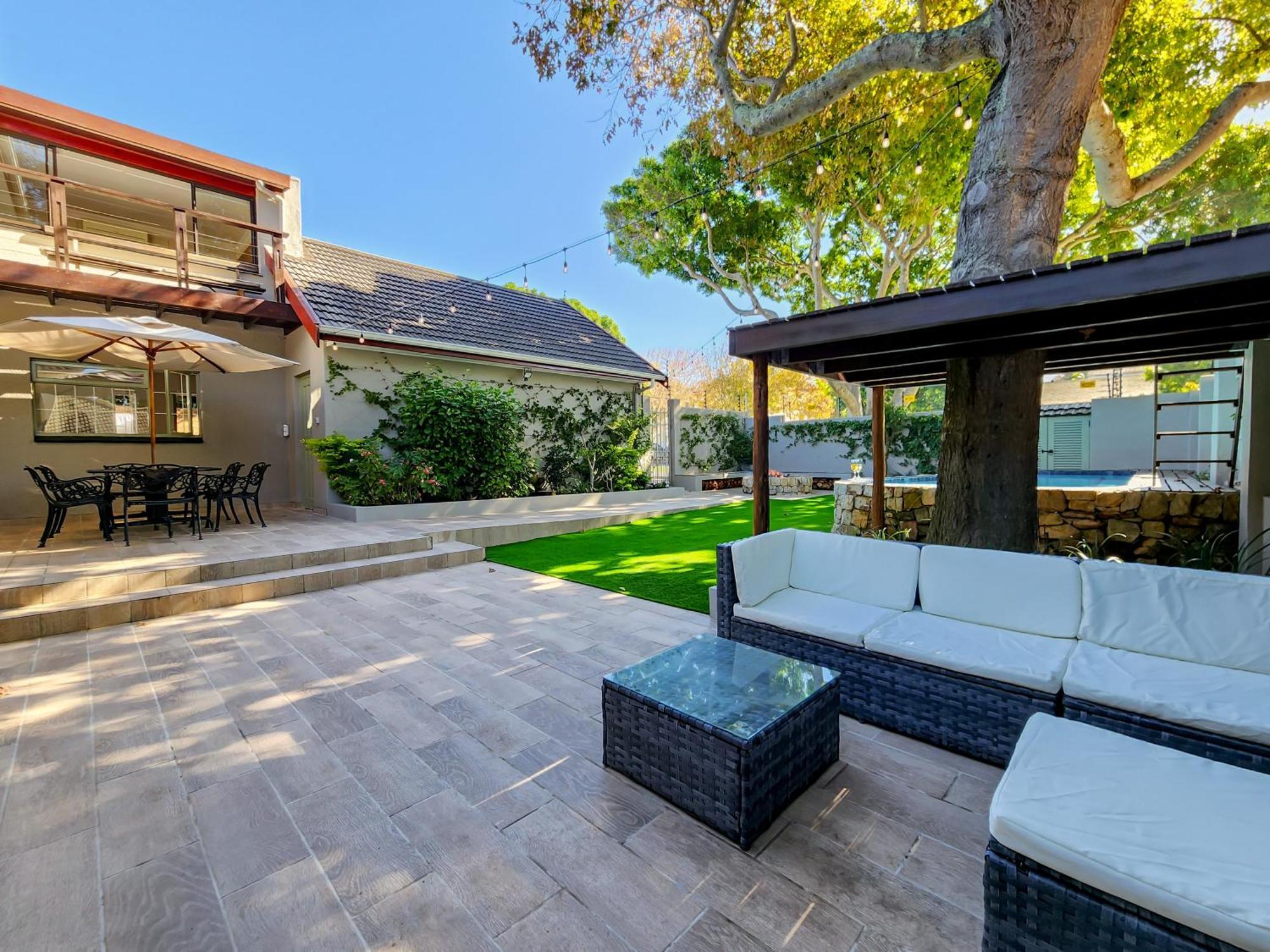 Branch & Vine Cottages - Constantia - Formerly Pinoak Cottages ケープタウン エクステリア 写真