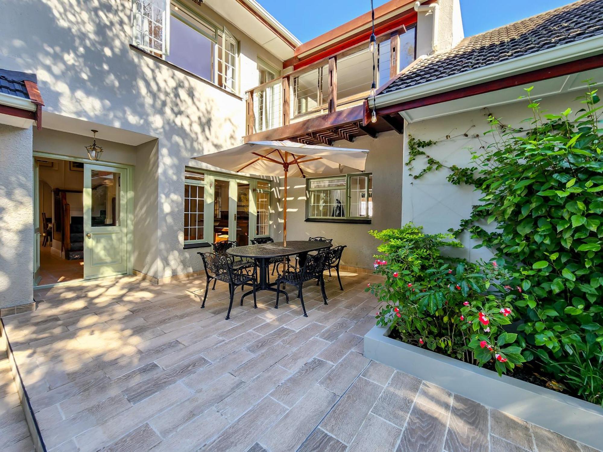 Branch & Vine Cottages - Constantia - Formerly Pinoak Cottages ケープタウン エクステリア 写真