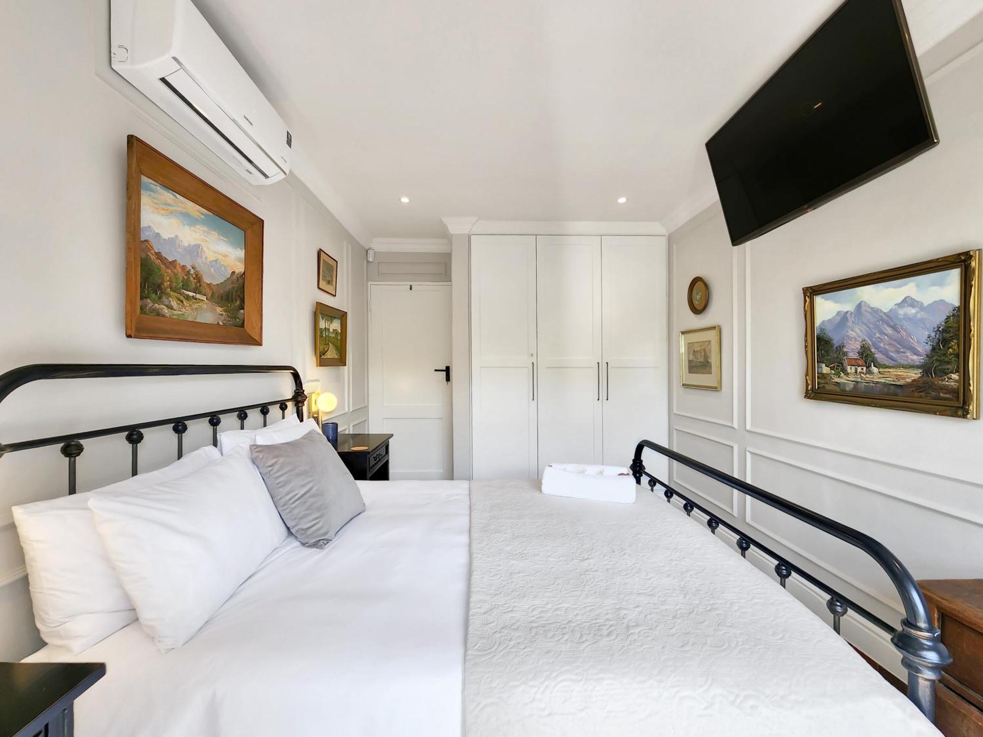 Branch & Vine Cottages - Constantia - Formerly Pinoak Cottages ケープタウン エクステリア 写真