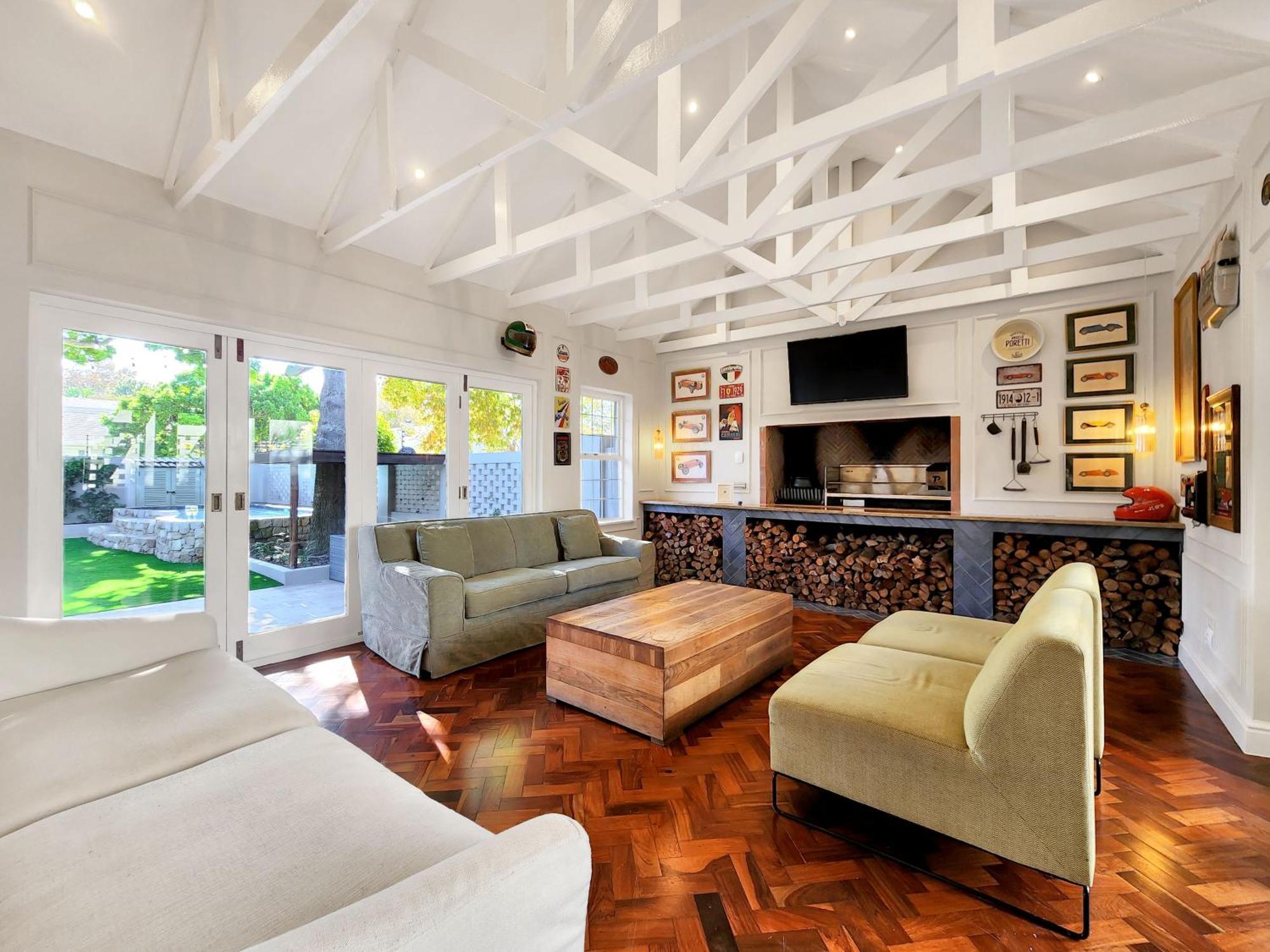 Branch & Vine Cottages - Constantia - Formerly Pinoak Cottages ケープタウン エクステリア 写真