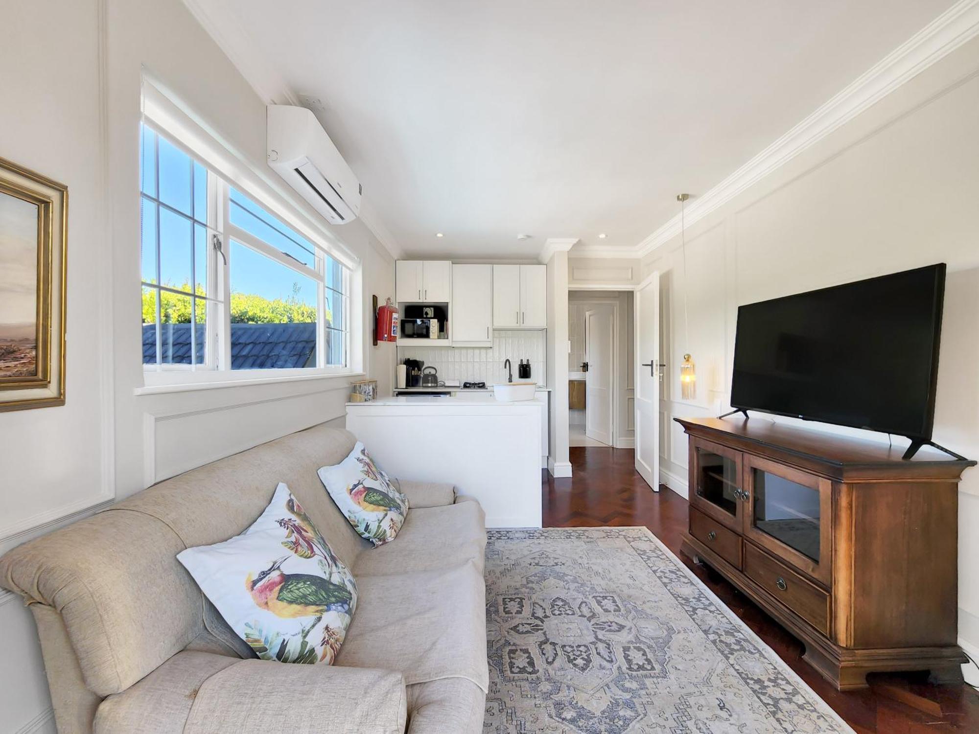 Branch & Vine Cottages - Constantia - Formerly Pinoak Cottages ケープタウン エクステリア 写真