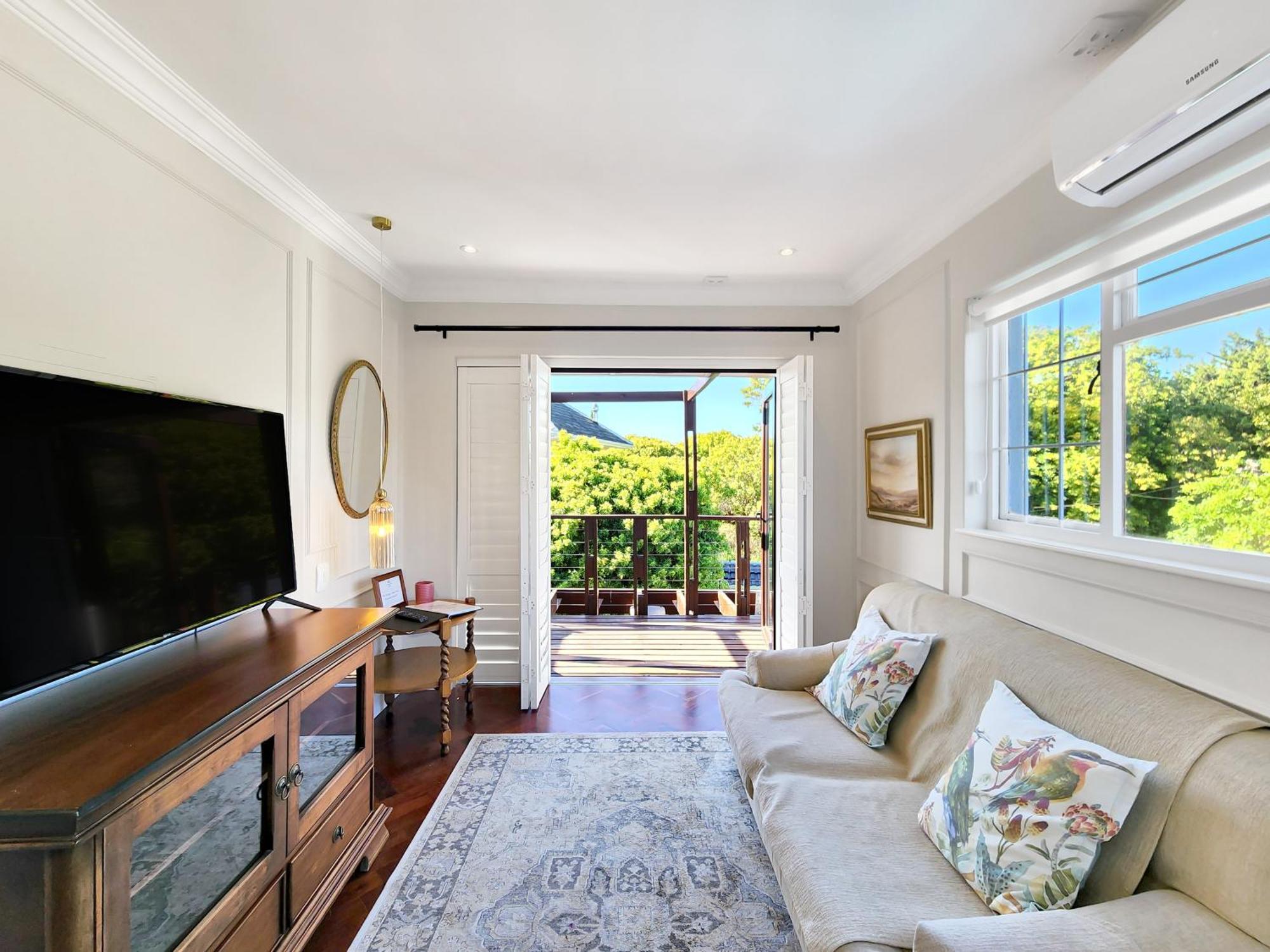Branch & Vine Cottages - Constantia - Formerly Pinoak Cottages ケープタウン エクステリア 写真