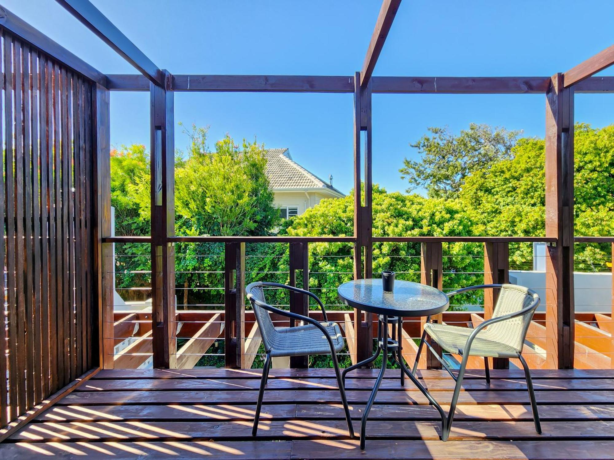 Branch & Vine Cottages - Constantia - Formerly Pinoak Cottages ケープタウン エクステリア 写真
