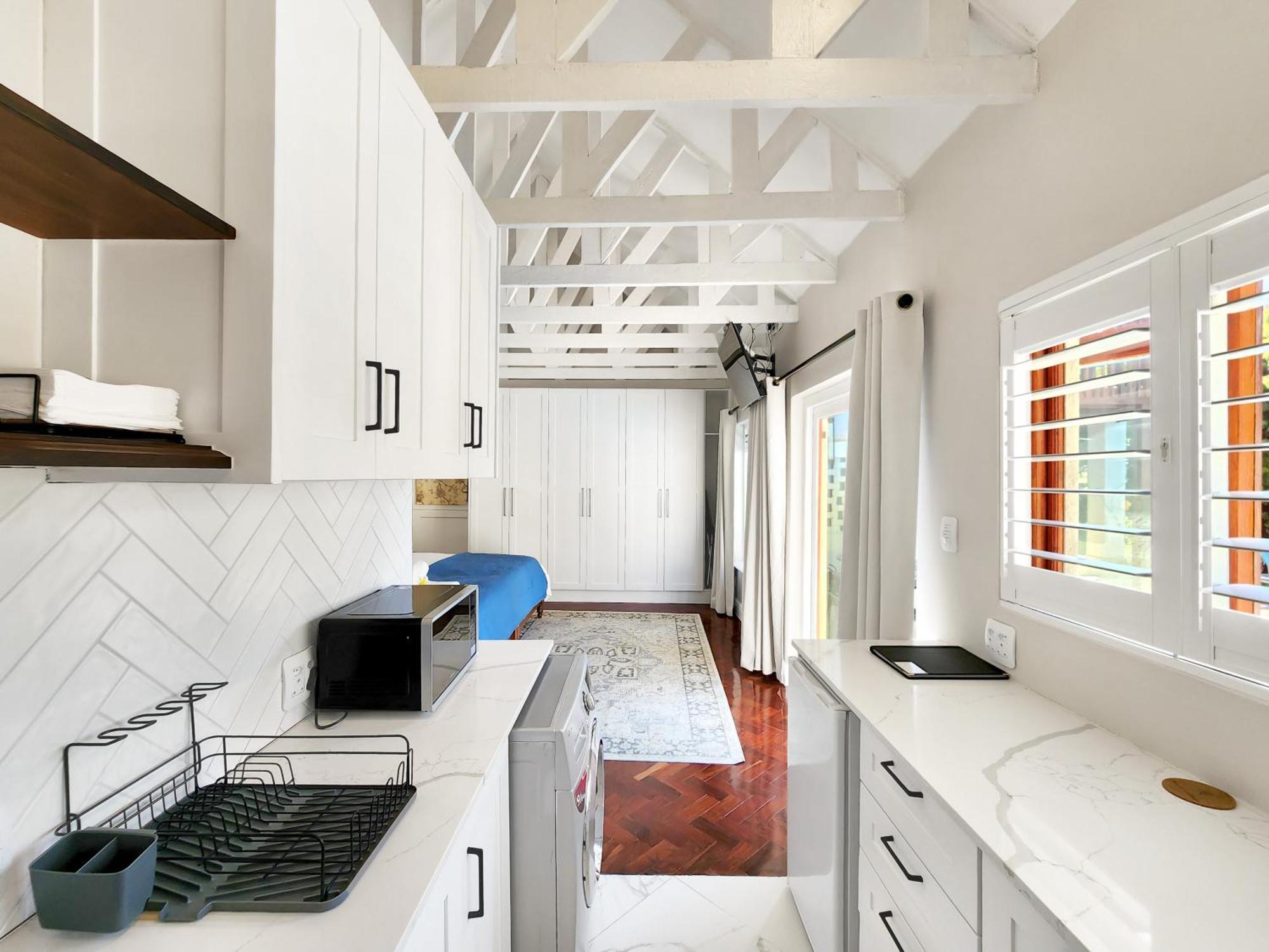 Branch & Vine Cottages - Constantia - Formerly Pinoak Cottages ケープタウン エクステリア 写真